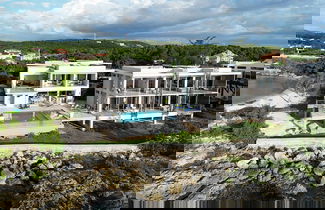 Foto 2 - Santosha Whitehouse JM - 10 Bedroom Villa w Private Beach