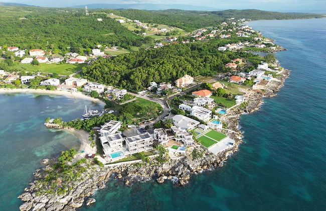 Santosha Whitehouse JM - 10 Bedroom Villa w Private Beach - Foto 58