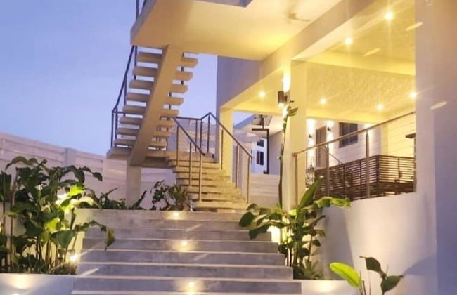 Santosha Whitehouse JM - 10 Bedroom Villa w Private Beach - Foto 45