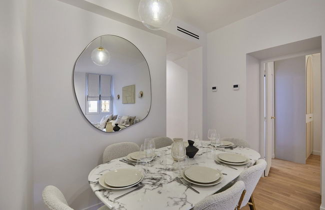 Superb Apartment in the Heart of Paris - Photo 17