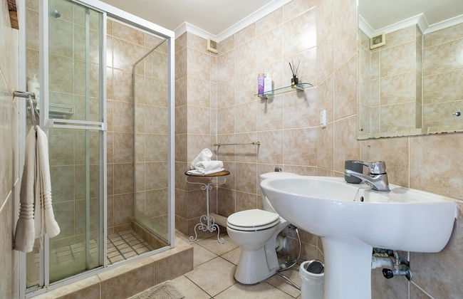 3 Bedroom Family Apartment Beach Club - Houtbay - Foto 46