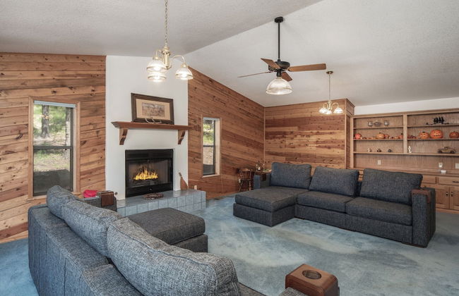 Jack Little - Photo 16