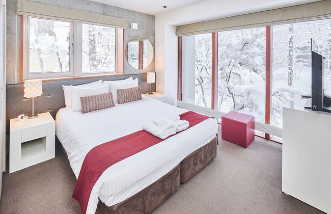 Niseko Central Houses and Apartments - Photo 61