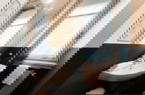 Foto 44 - MyHomeInComo - Art Design Suites