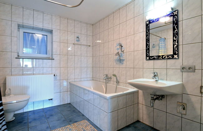 Comfy Holiday Home in Burg Reuland With Sauna, Terrace, BBQ - Foto 62