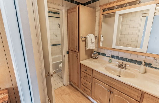 Parkstrip Place, Pet Friendly Downtown Home by RedAwning - Foto 46