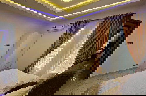 Foto 9 - Sapphire Residences by Crystal Magodo