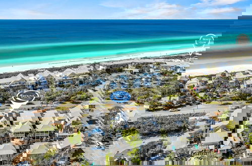 Foto 52 - Located Right On 30a, '57 Western Lake Drive' Is A 6br/6.5ba Home + Carriage House 6 Bedroom Home by RedAwning