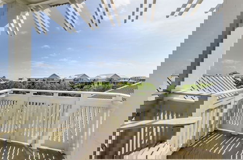 Foto 43 - Located Right On 30a, '57 Western Lake Drive' Is A 6br/6.5ba Home + Carriage House 6 Bedroom Home by RedAwning