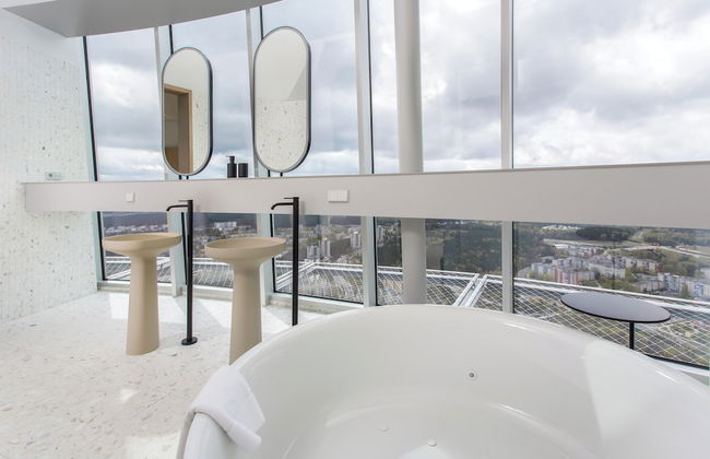 Vilnius TV Tower Apartments DEBESYS - Foto 13