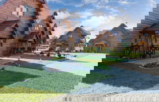 Foto 1 - Holiday Homes With Pool, Rewal