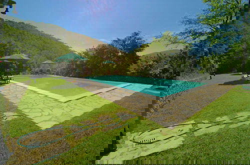 Foto 65 - Holiday House Overlooking Lake Near Tuscany