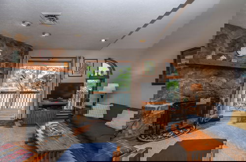 Foto 3 - Hartwood Village 05