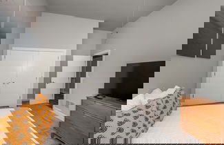 Photo 3 - The Heart of Madison Suites