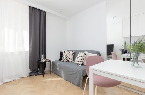 Photo 25 - Warsaw Downtown Studio by Renters