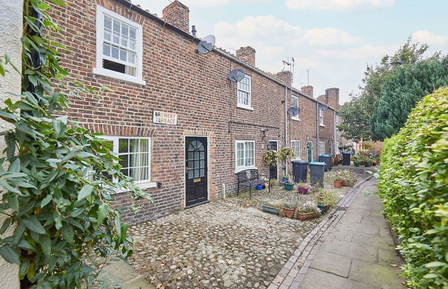 Host Stay Rose Cottage - Photo 24