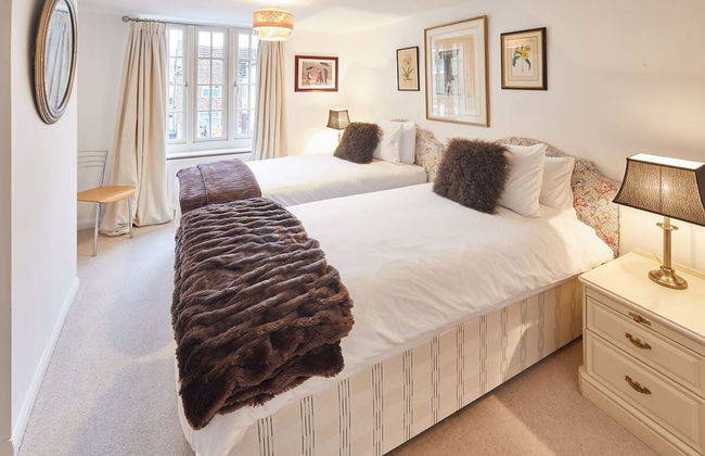 Host Stay Rose Cottage - Photo 21