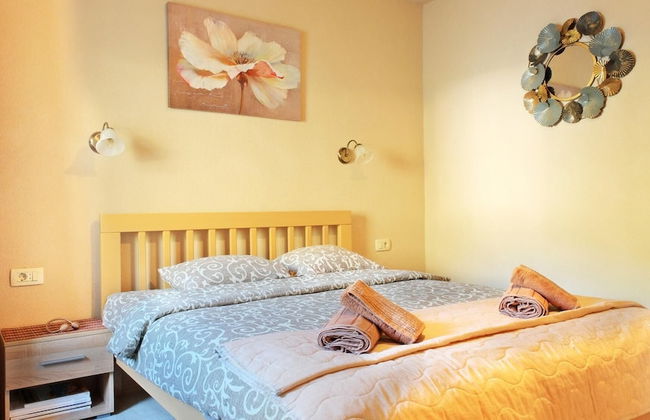 Chic and Elegant Flat Near Beach in Montenegro - Foto 16