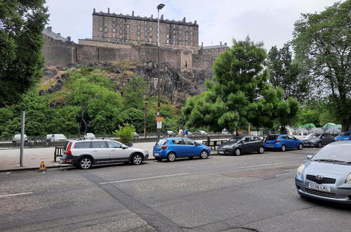 Foto 15 - 297 Charming Spacious 2 Bedroom Apartment in the Centre of Edinburgh s Old Town