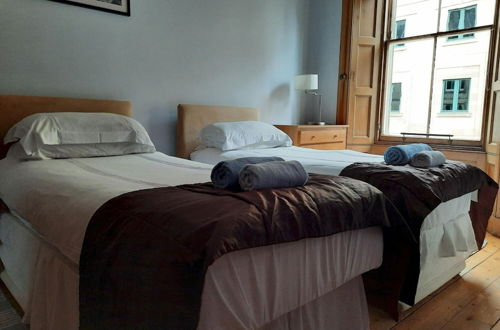 Foto 9 - 297 Charming Spacious 2 Bedroom Apartment in the Centre of Edinburgh s Old Town