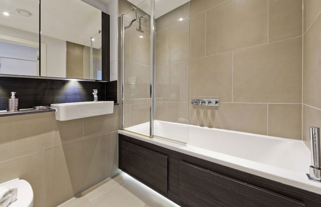 Spacious Flat Near South Bank by Underthedoormat - Foto 22