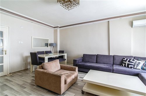 Foto 3 - Duplex Cozy Flat With a Balcony Near Nisantasi