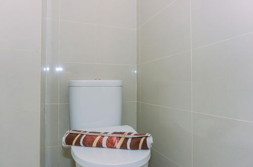 Photo 12 - Good Deal And Simply Look Studio Apartment At B Residence