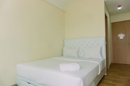 Photo 5 - Good Deal And Simply Look Studio Apartment At B Residence