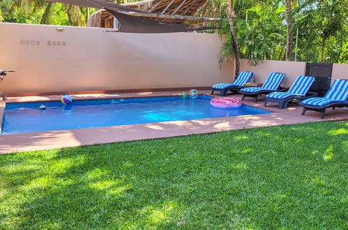 Foto 56 - Perfect Stay Renovated Pool Private 4BR Villa