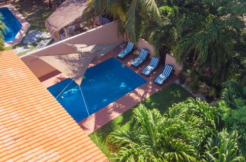 Photo 57 - Perfect Stay Renovated Pool Private 4BR Villa