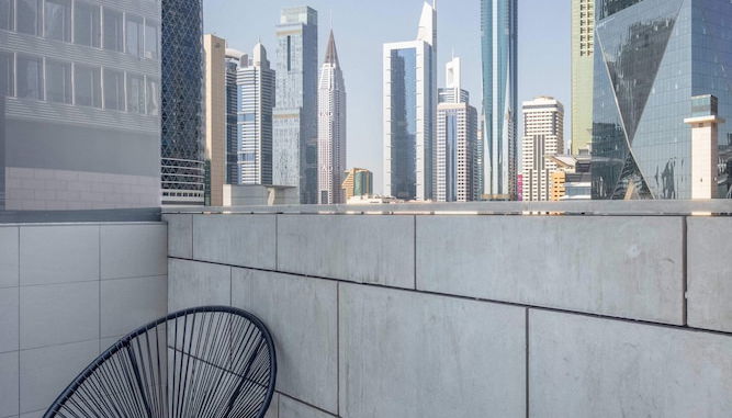 Photo 1 - Silkhaus Modern Studio in Difc Iconic Tower Pool