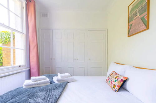 Photo 4 - Charming & Central 2BD Flat - Islington