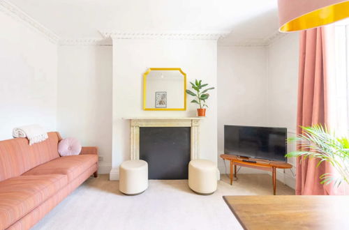 Photo 15 - Charming & Central 2BD Flat - Islington