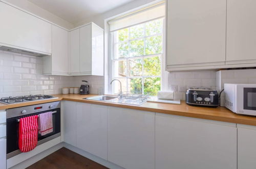 Photo 13 - Charming & Central 2BD Flat - Islington