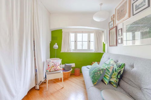 Photo 21 - Vibrant 2BD Flat - Near London Bridge