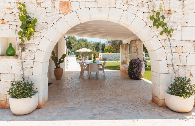 Fantastic Trulli Olea With Pool Garden - Foto 45