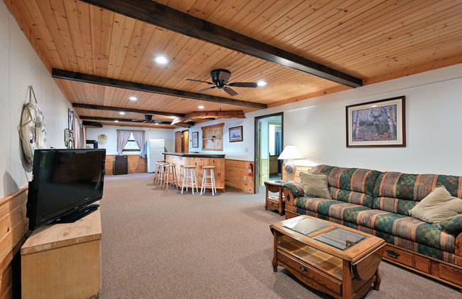 Kenny Lodge - Photo 18
