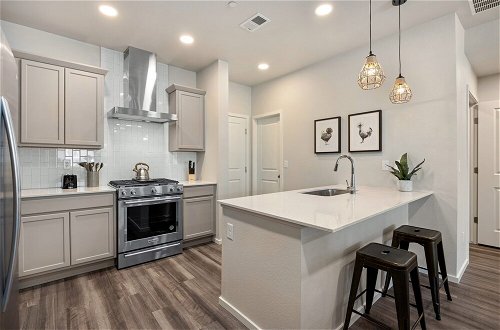 Photo 12 - Modern Farmhouse Townhome – Great Central Location