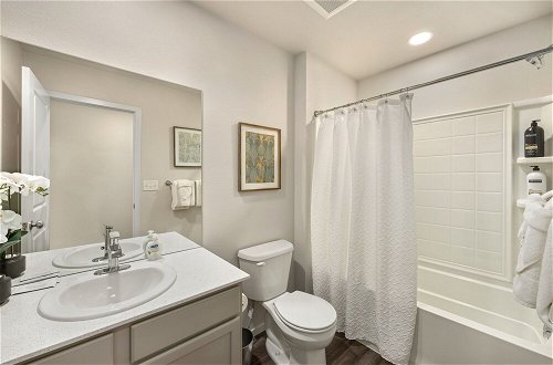 Photo 18 - Modern Farmhouse Townhome – Great Central Location