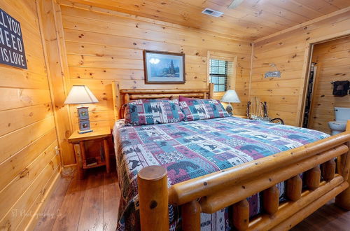 Photo 8 - Karen's Cabin