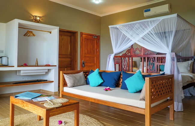 Aquamarina Hotel - Photo 27