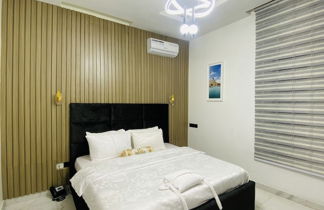 Photo 2 - Infinity Luxury Apartment