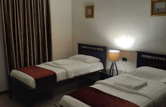 Tamrah Suites Hotel - Photo 13