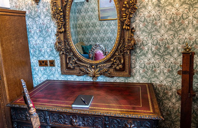 Melville Castle - Photo 13