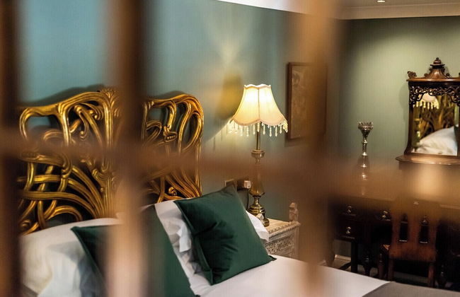 Melville Castle - Photo 24