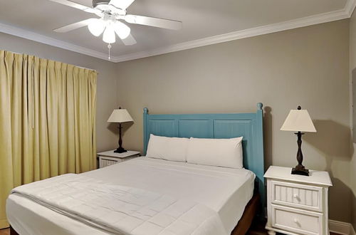 Photo 5 - Emerald Beach Resort by Southern Vacation Rentals