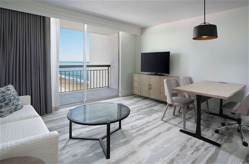 Foto 12 - Embassy Suites by Hilton Myrtle Beach Oceanfront Resort