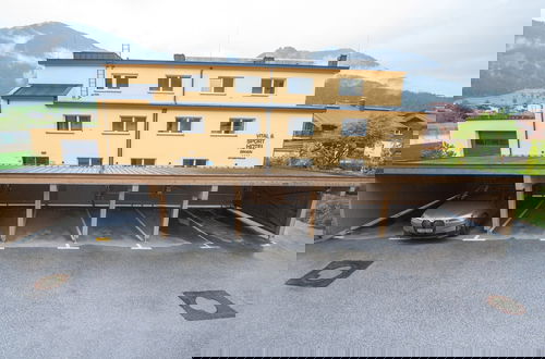 Photo 33 - Modern Apartment Near the ski Area