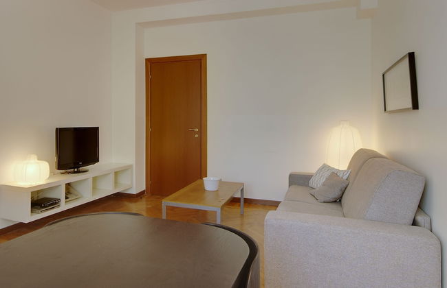 Milan Apartment Rental - Photo 70