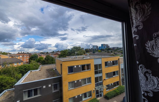 Beautiful and Spacious 2-bed Apartment in London - Foto 34